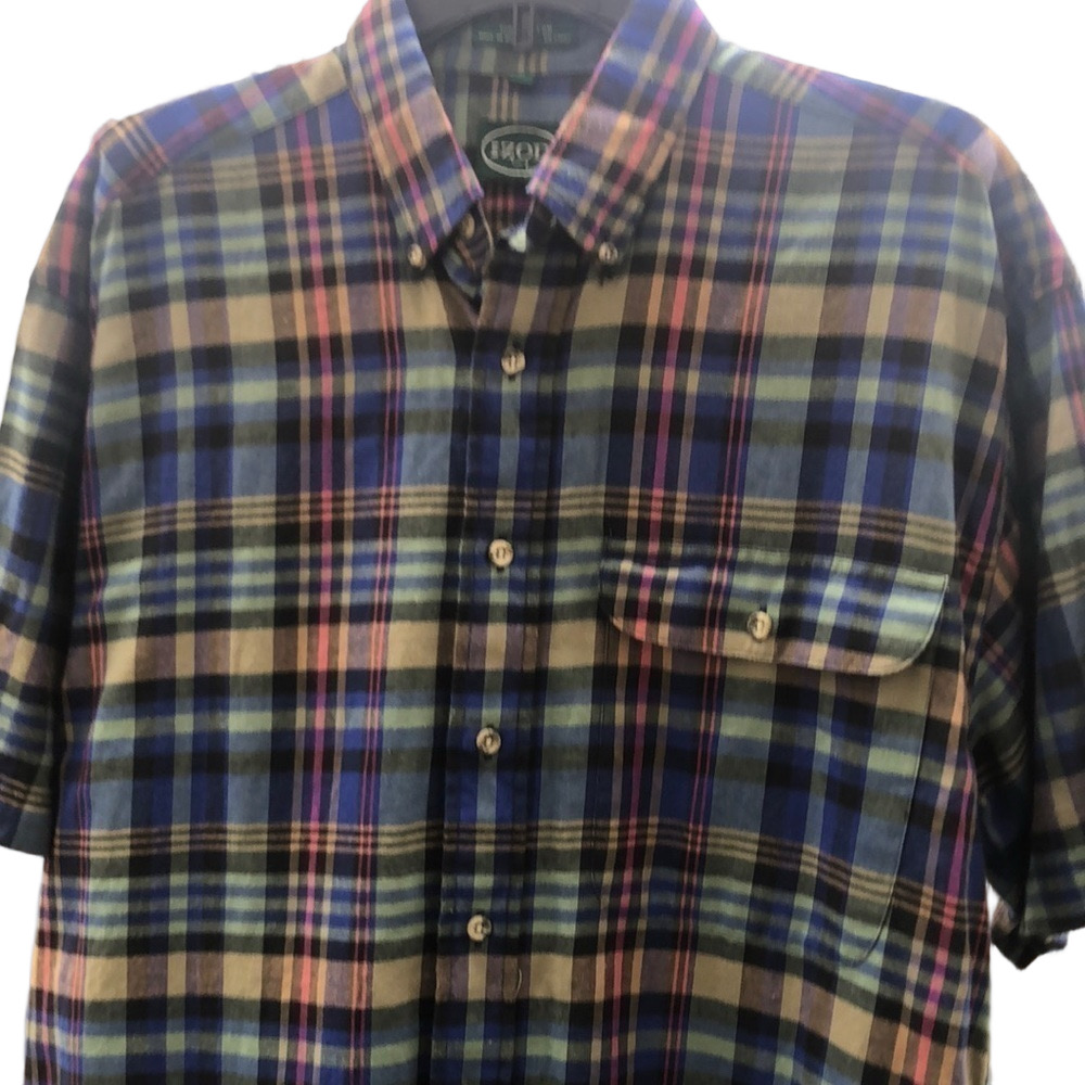 IZOD Flannel Shirt Medium Cotton Short Sleeev Pit to Pit 22 1/2” Preworn